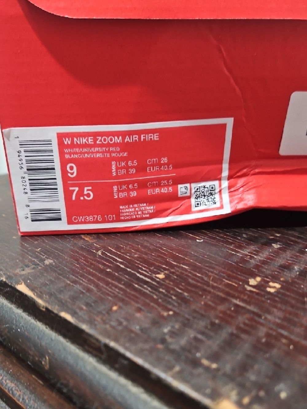 BRAND NEW - Nike Womens Zoom Air Fire Sneakers - Picture 2 of 4
